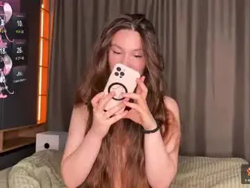 Chaturbate Sex Chat of emyylast