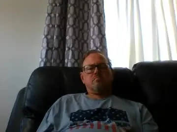 Chaturbate Live Sex of freddieknuck