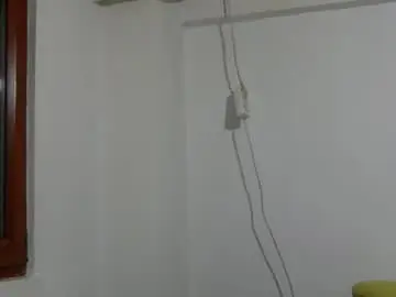 Chaturbate Live Sex Cam of hairyrobxxx