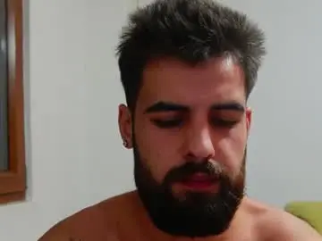 Chaturbate Live Porn of hairyrobxxx