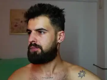 Chaturbate Sex Chat of hairyrobxxx
