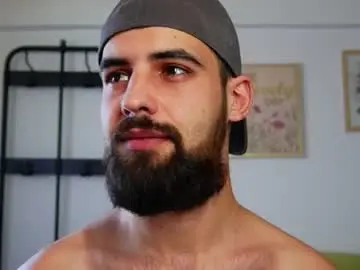 Chaturbate Sex Cam of hairyrobxxx