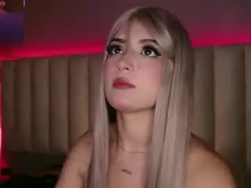 Chaturbate Watch Live Sex Cams of megan_moore__