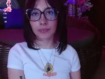 Chaturbate Watch Live Sex Cams of sweet_roxanee