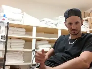 Chaturbate Live Sex Cam of badmanjefe