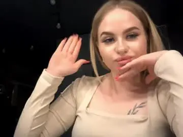 Chaturbate Live Sex Cam of hisakovansciver