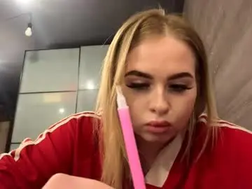 Chaturbate Live Sex Cam of hisakovansciver