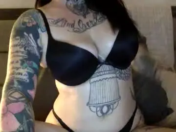 Chaturbate Sex Cam of hornycouple0102