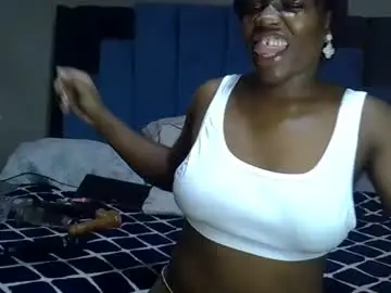 Chaturbate Best live sex cam show of melanin_moon
