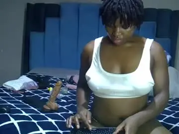 Chaturbate Watch Live Sex Cams of melanin_moon