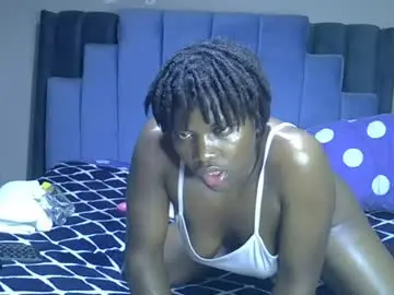 Chaturbate Best live sex cam show of melanin_moon