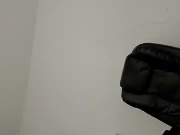 Chaturbate Live Sex Cam of tgirl_luna69