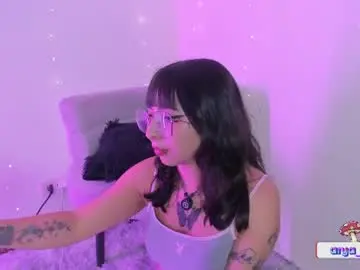 Chaturbate Sex Cam of arya_line