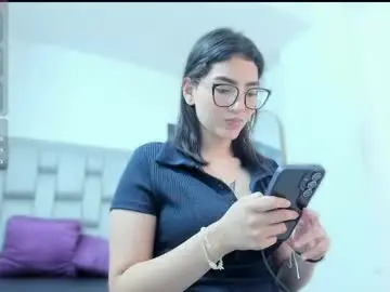 Chaturbate Adult Video Chat of candy_tyna