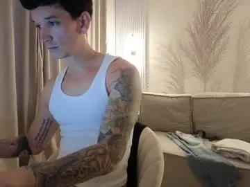 Chaturbate Live Sex Cam of dirtyprettyboi