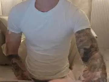 Chaturbate Live Sex Cam of dirtyprettyboi