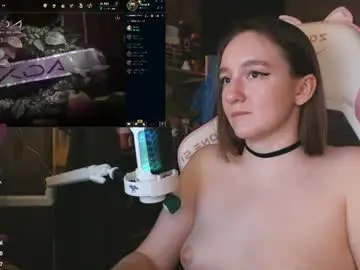 Chaturbate Live Sex of moonlish_siren
