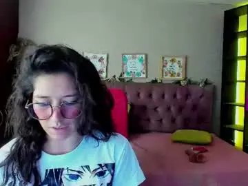 Chaturbate Sex Cam of sarah_clarc