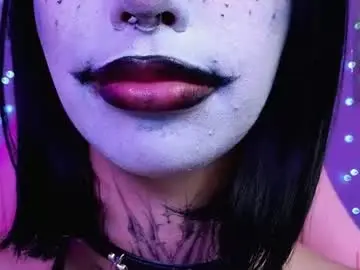 Chaturbate Free Porn Cam of leylanoir_02