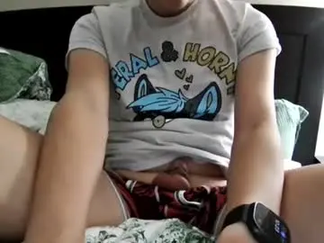 Chaturbate Adult Video Chat of michaeltwinkboy