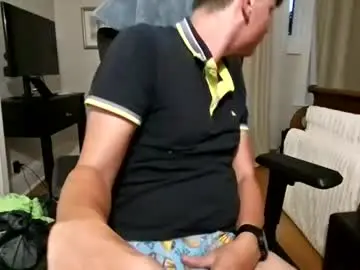 Chaturbate Live Sex of michaeltwinkboy