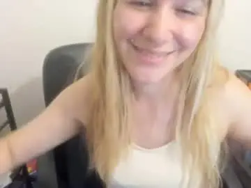 Chaturbate Private Sex Chat of artsyandcraftsy_