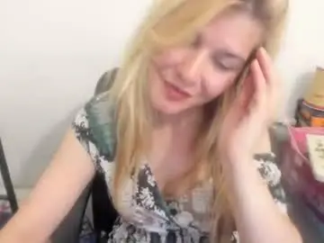 Chaturbate Best Webcam of artsyandcraftsy_