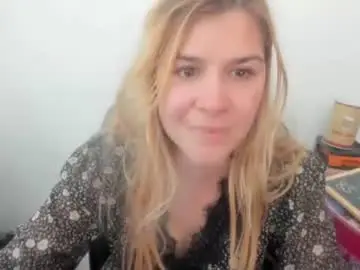 Chaturbate Adult Webcams of artsyandcraftsy_