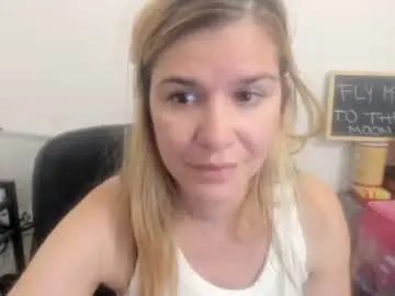 Chaturbate Best live sex cam show of artsyandcraftsy_