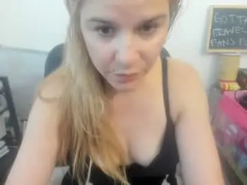 Chaturbate Watch Live Sex Cams of artsyandcraftsy_