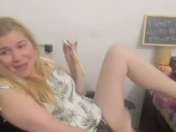 Chaturbate Watch Live Sex Cams of artsyandcraftsy_
