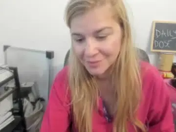 Chaturbate Sex Chat of artsyandcraftsy_