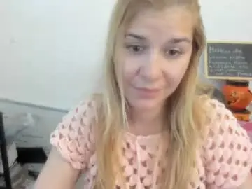 Chaturbate Adult Webcam of artsyandcraftsy_
