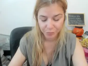 Chaturbate Private Sex Chat of artsyandcraftsy_