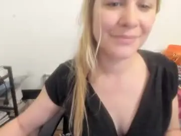 Chaturbate Adult Webcam of artsyandcraftsy_
