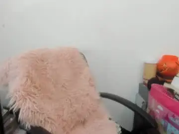 Chaturbate Nude Webcam of artsyandcraftsy_
