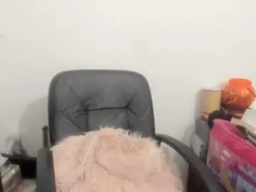 Chaturbate Nude Webcam of artsyandcraftsy_