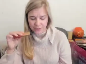 Chaturbate Adult Webcam of artsyandcraftsy_