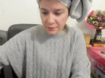 Chaturbate Live Porn of artsyandcraftsy_