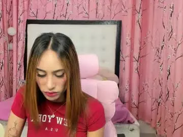 Chaturbate Watch Live Sex Cams of bitchyfarrah_moores