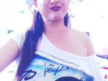 Chaturbate Live Sex Cam of hotboobsmaya