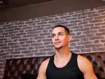 Chaturbate Live Sex Cam of jamexxx1