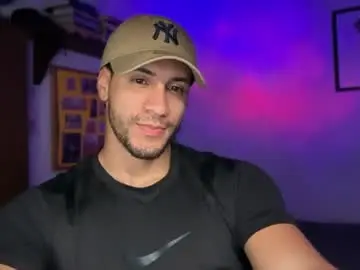 Chaturbate Adult Video Chat of larry_jones