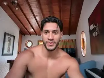 Chaturbate Live Porn of larry_jones