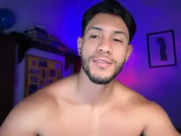 Chaturbate Best live sex cam show of larry_jones
