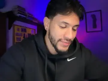 Chaturbate Free Porn Cam of larry_jones