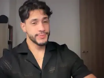 Chaturbate Sex Cam of larry_jones