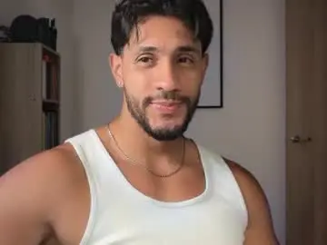Chaturbate Sex Cam of larry_jones