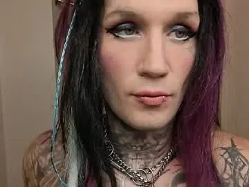 Chaturbate Free Porn Cam of queenofdestruction