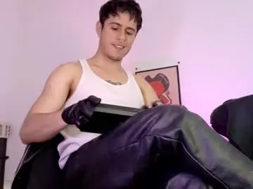 Chaturbate Adult Video Chat of antonnello_